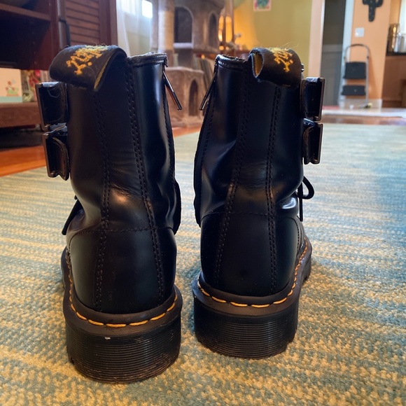 SOLD ON DEPOP - Picture 2 of 4